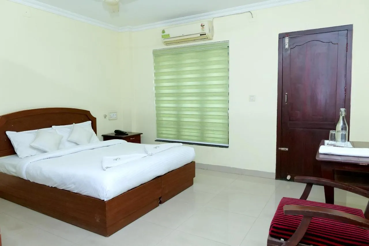 Hotel Lumiere Alappuzha
