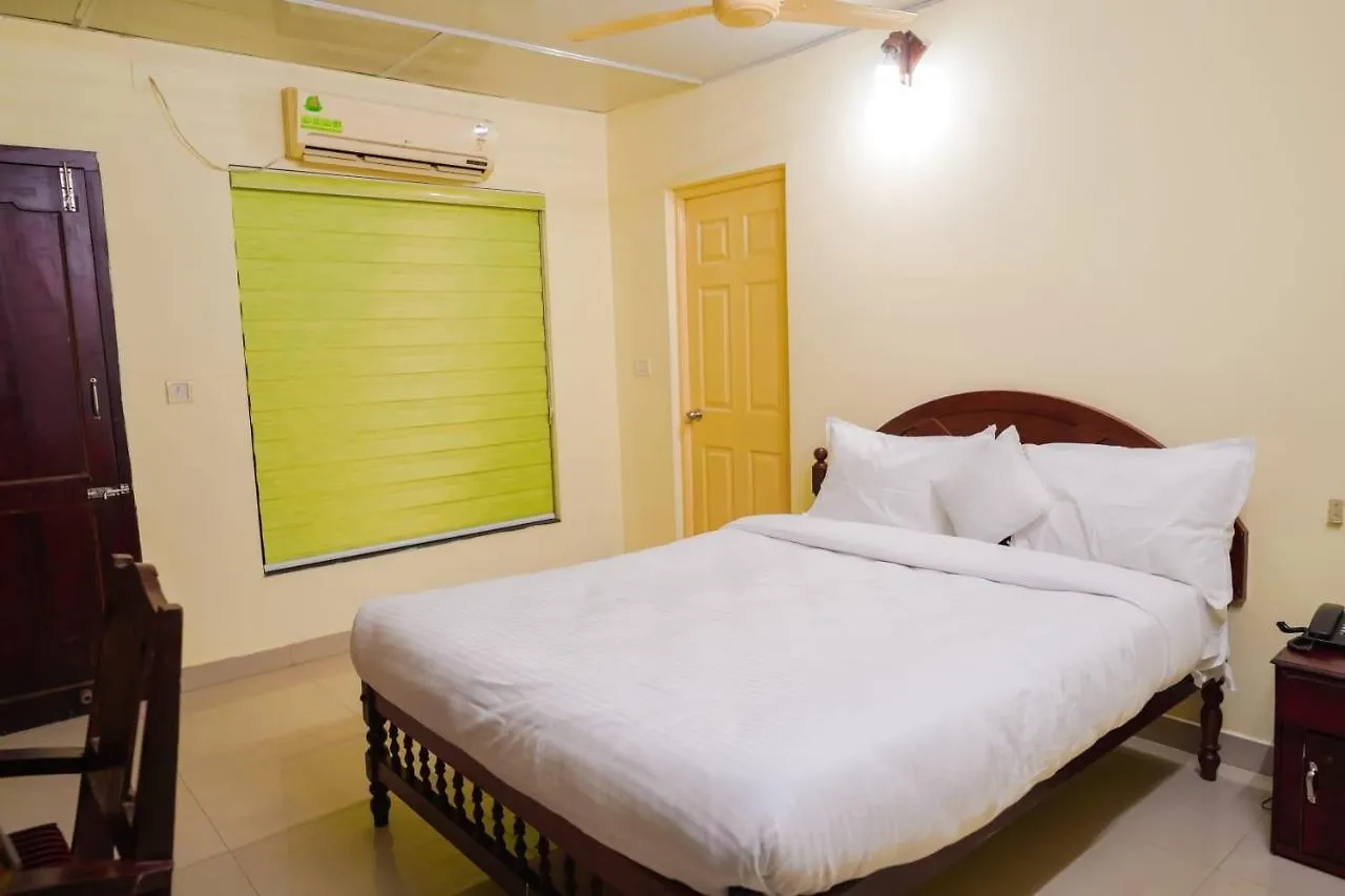 Hotel Lumiere Alappuzha